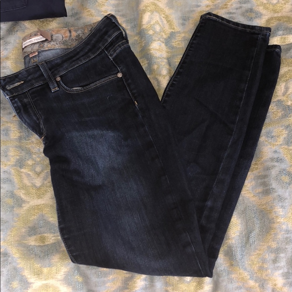 Paige premium denim skinny dark blue jeans